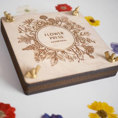 Flower Press Kit - Pressed Floral Accessories: Natural Brown
