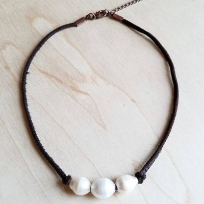 Triple Freshwater Pearl Brown Leather Choker Necklace