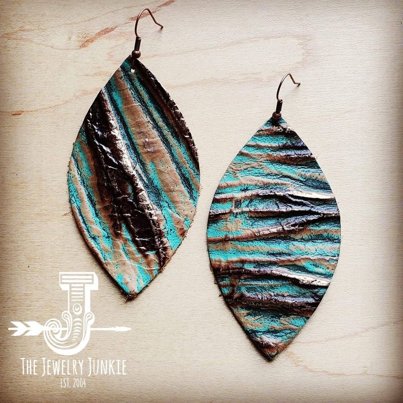 **Leather Oval Earring-Turquoise Chateau 204n: Multi