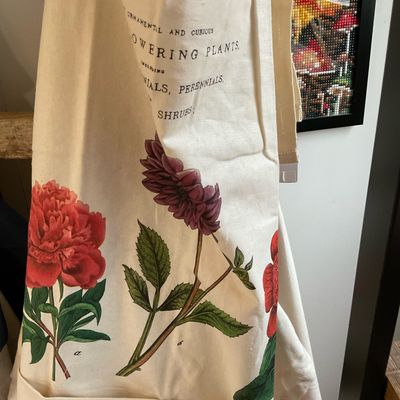 Cavallini &amp; Co. Botanica Vintage Apron