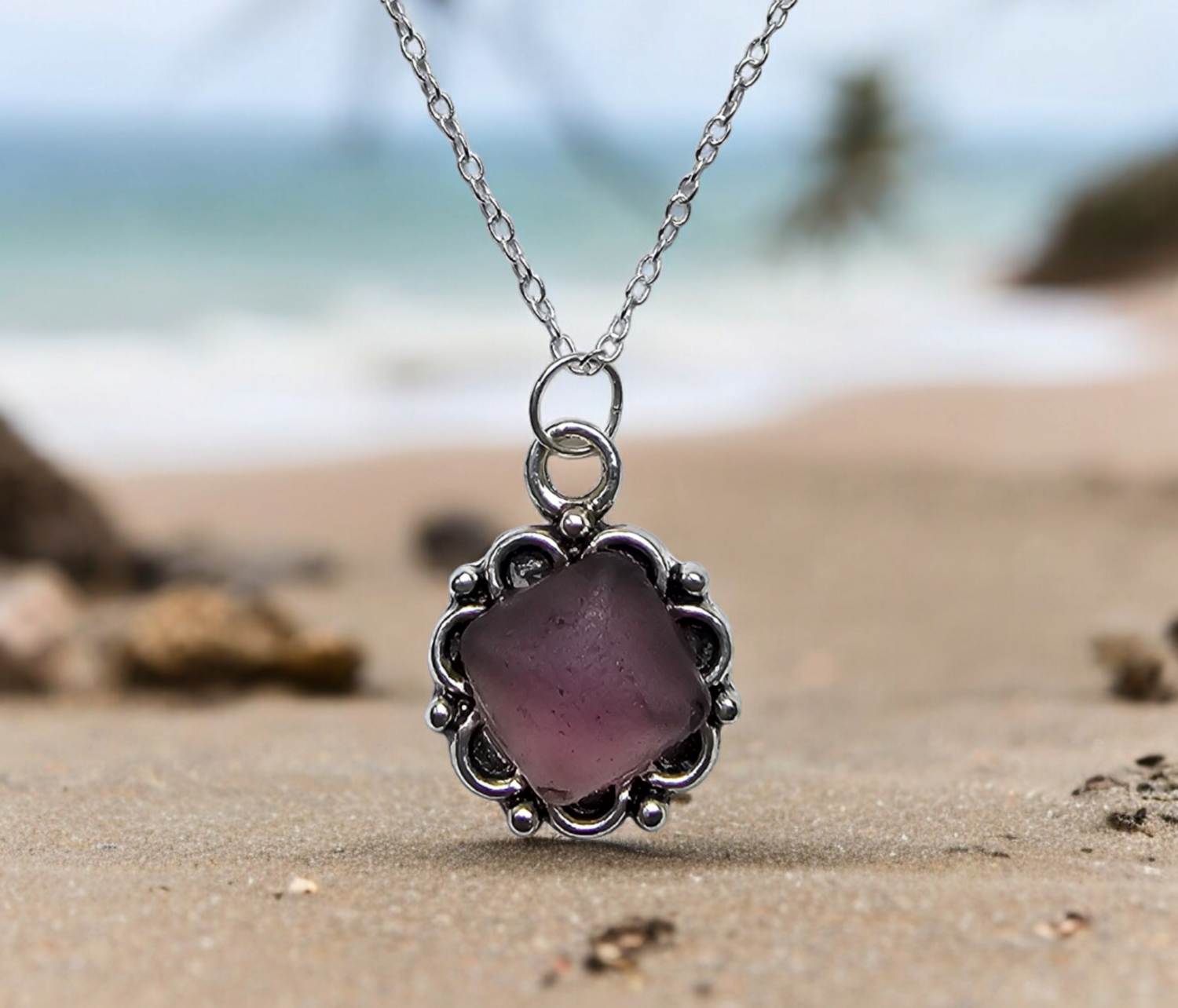 Vintage Style Seaglass Choker Pendant