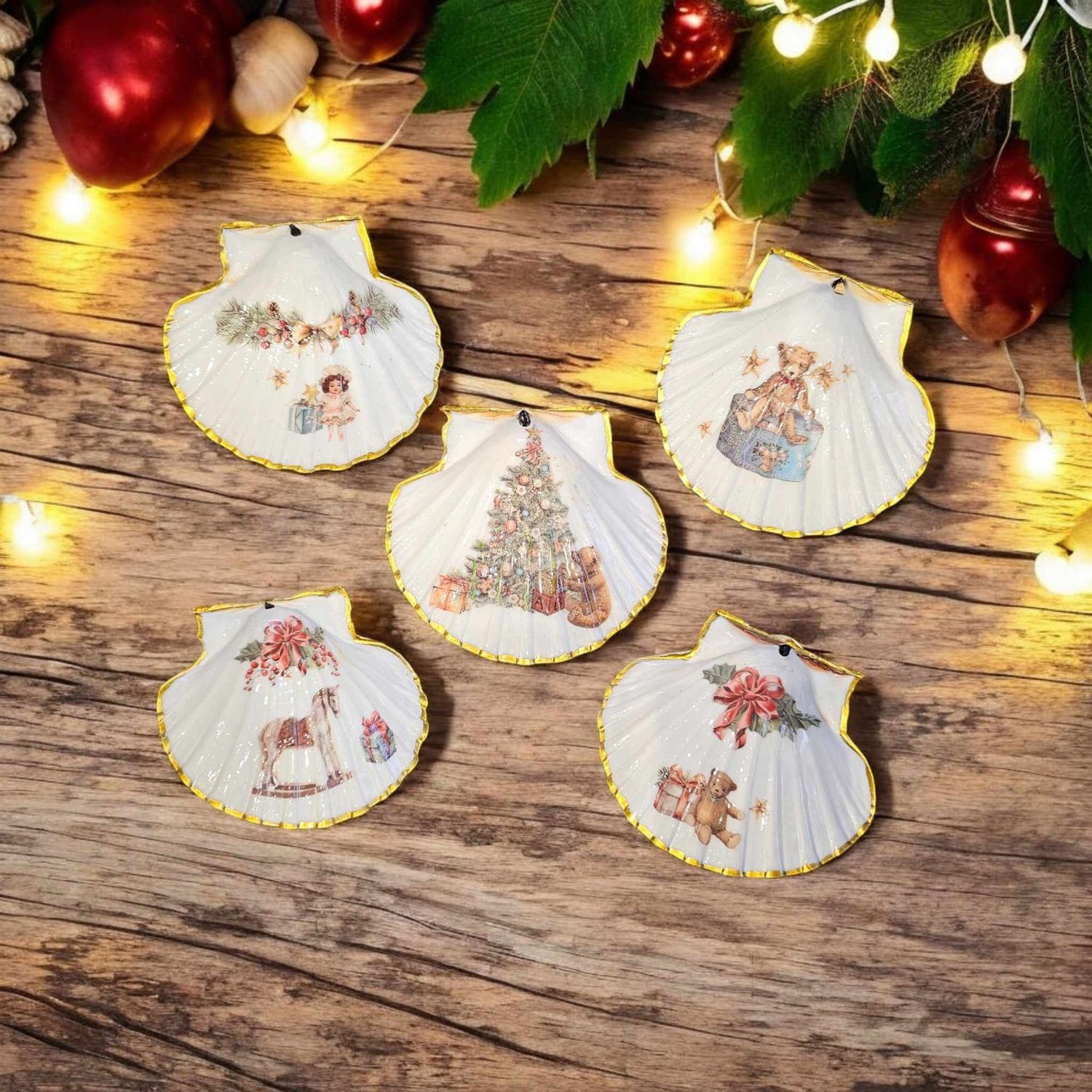 Vintage Style Christmas Nibbles/Nut Dish