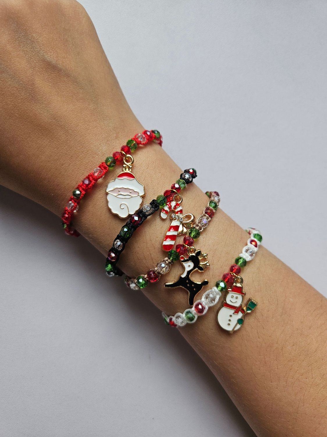 Handmade festive Christmas beaded bracelet/anklet