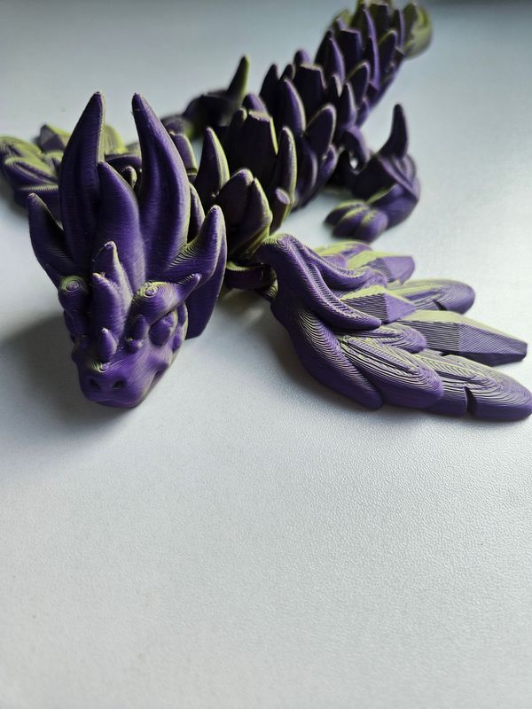 Flexible  articulated 3D printed crystal dragon