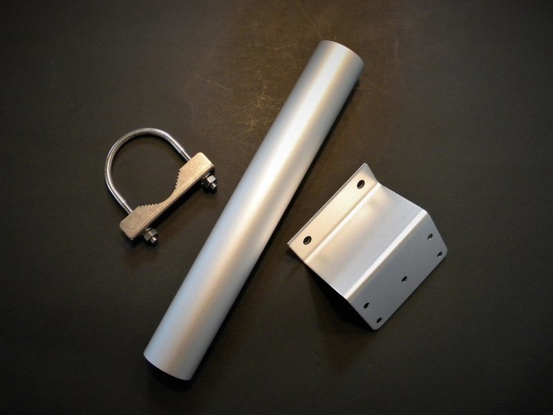 L-Pipe Outdoor Mounting Bracket
