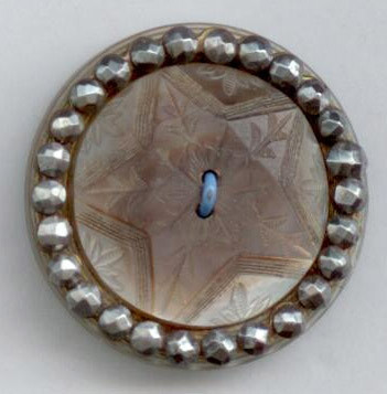 Shell with Carved &amp; Etched Star