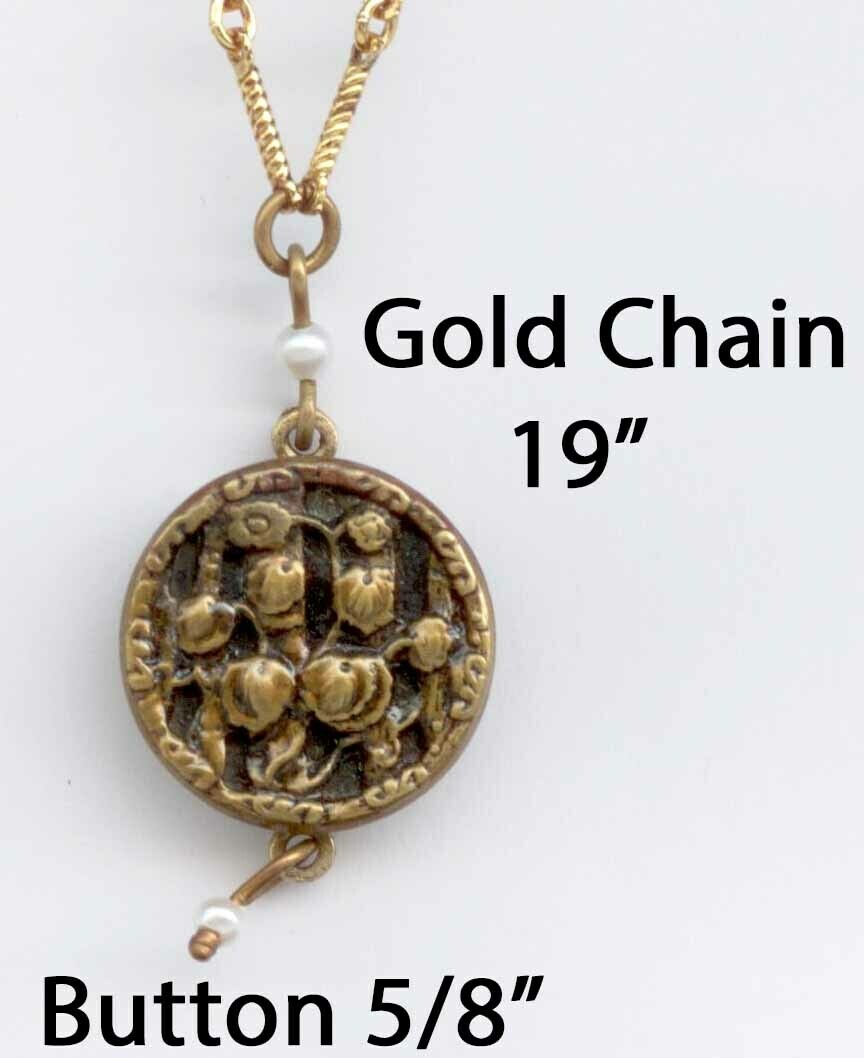 Necklace with Metal Button