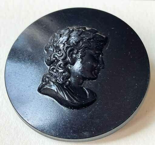 Large Composition Head