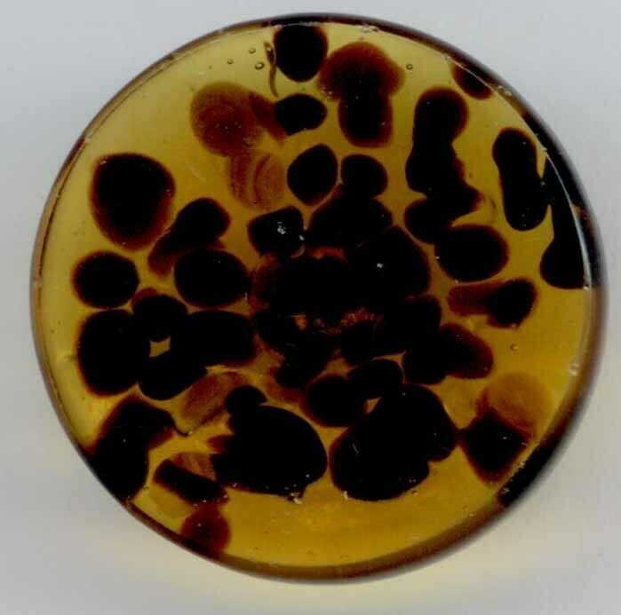 Glass with Underlay and Back Mark