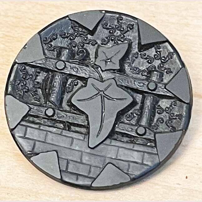 Black Glass, Impressed Ivy Design