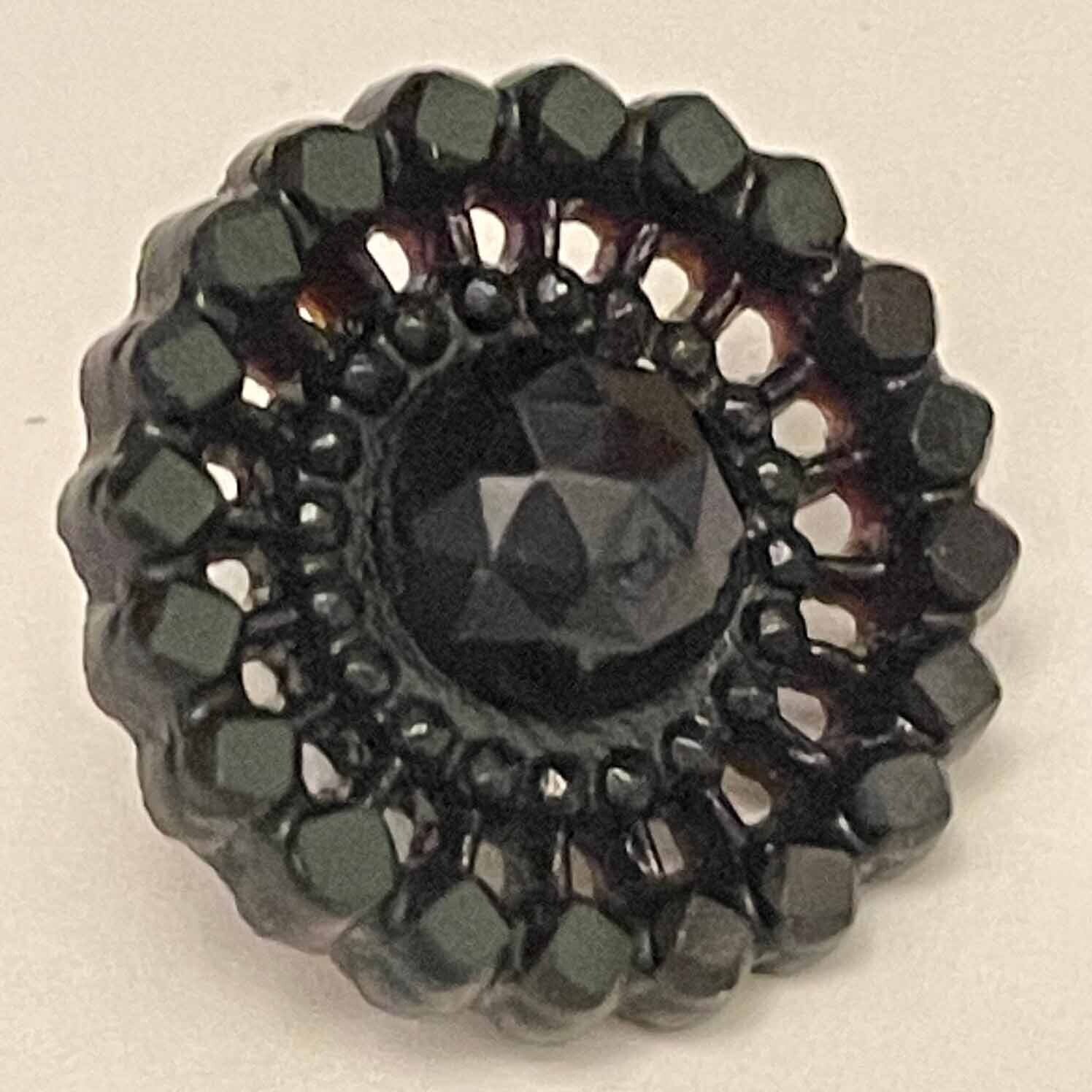 Black Glass, Openwork