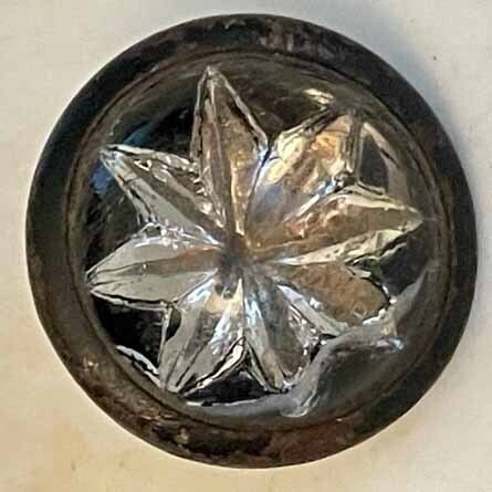 Glass in Metal, DUG