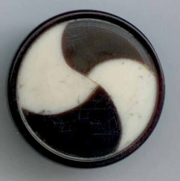 Horn with Bone Inlay