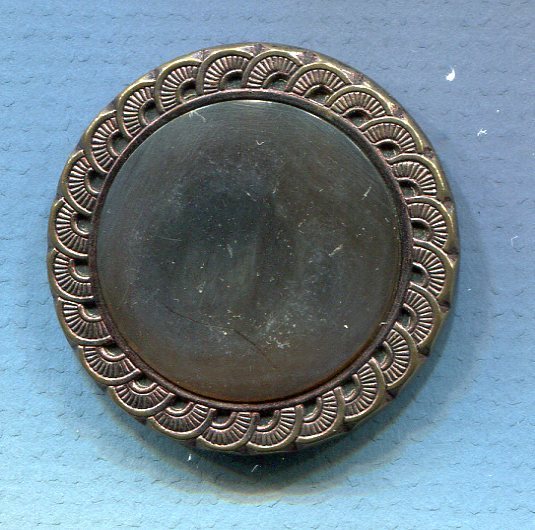 Horn set in Metal
