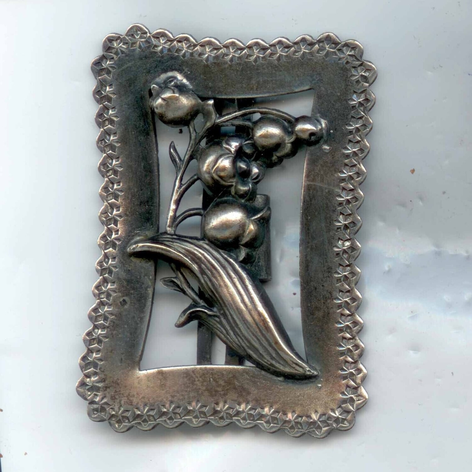 Buckle, Lily of the Valley
