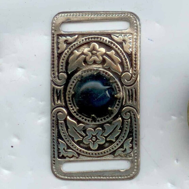 Buckle with OME