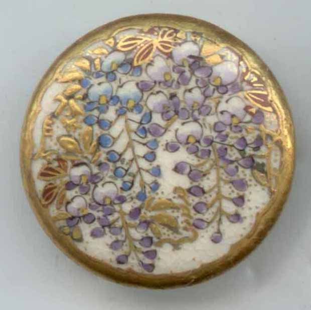 Satsuma with back mark