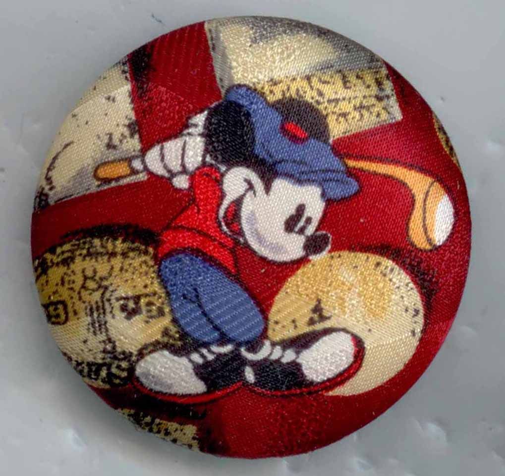 Fabric, Mickey swinging a golf club