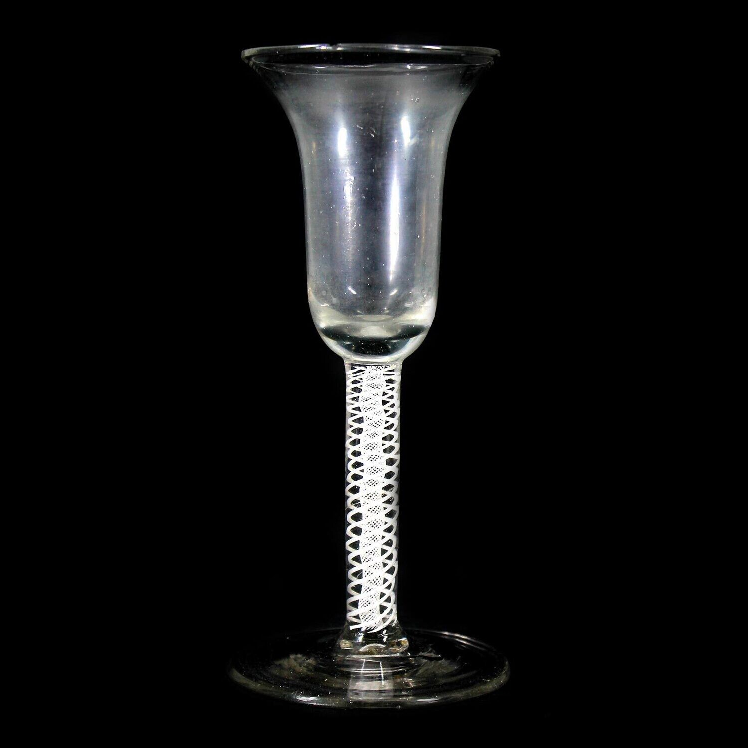 Thread glass with a bell-shaped cup, North German or England, 2nd half of the 18th century.