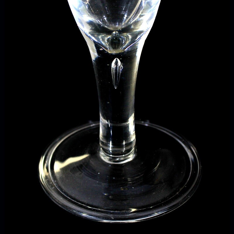 Large pointed goblet with folded rim and inset. Air bubble, 2 halves, 18th century.