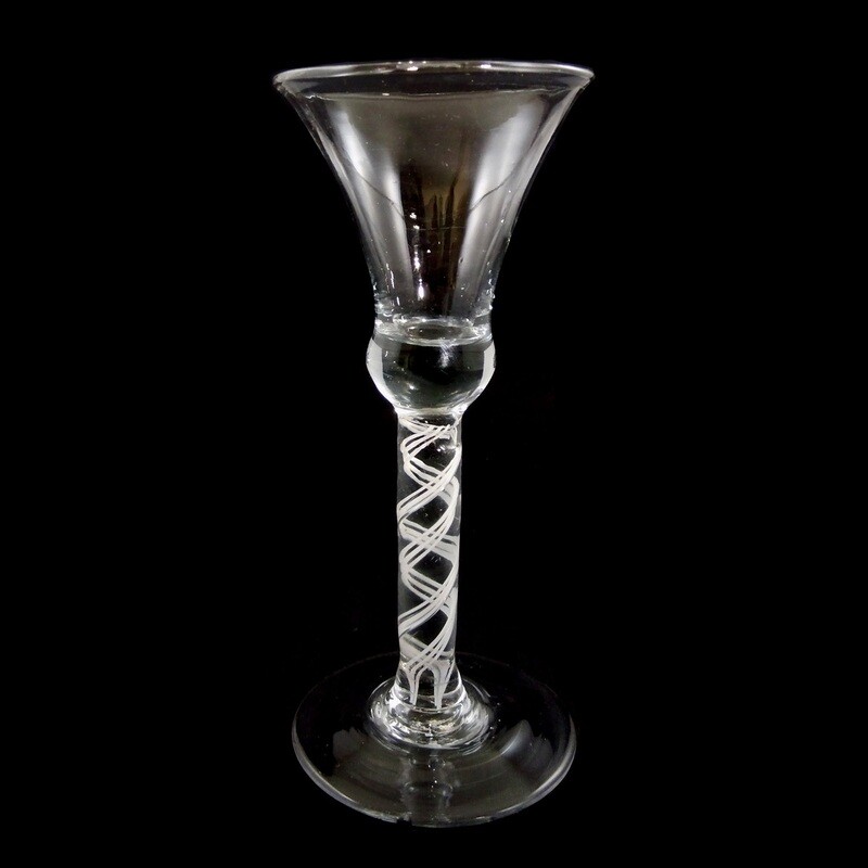 North German or English thread glass, 2nd half of the 18th century.