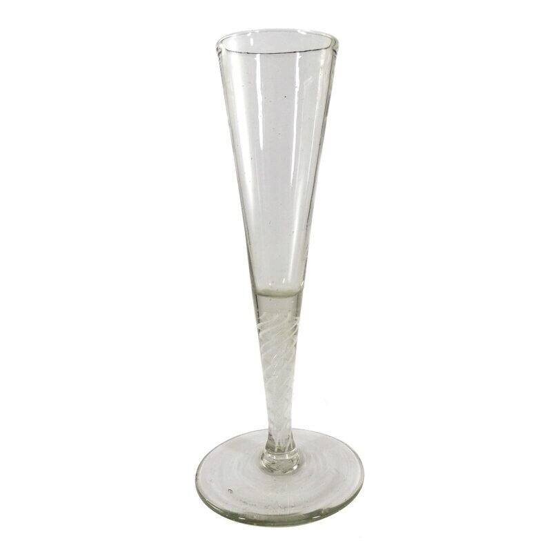 North German flute with white spiral glass threads, 2nd half of the 18th century.