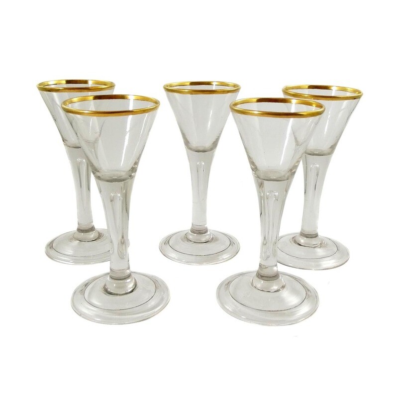 1st of 5 Lauenstein pointed goblets with gold rim, air pearl in the shaft, around 1770-80