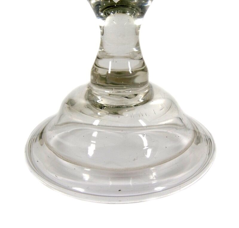 Lauenstein goblet with bell foot &amp; pierced. Air bubble, 2nd half of the 18th century