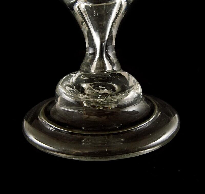 Lauenstein goblet with bell base, air pearl in nodus &amp; shaft, end of 18th century.