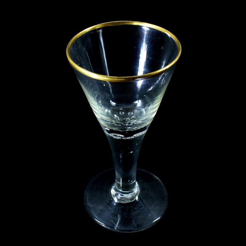 Lauenstein pointed goblet with pierced air beads and gold rim, around 1770