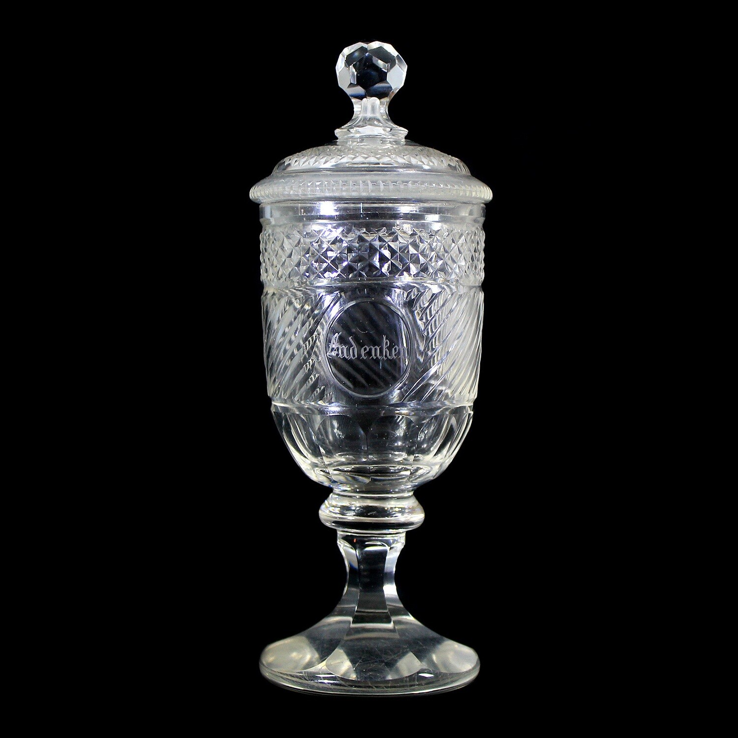 Lidded cup made of colorless glass with hatched stone decoration, probably New World