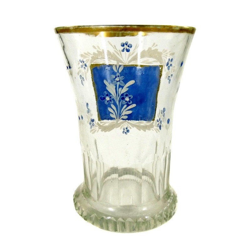 Ranft beaker with notch cut and enamel painting, Steinschönau around 1830