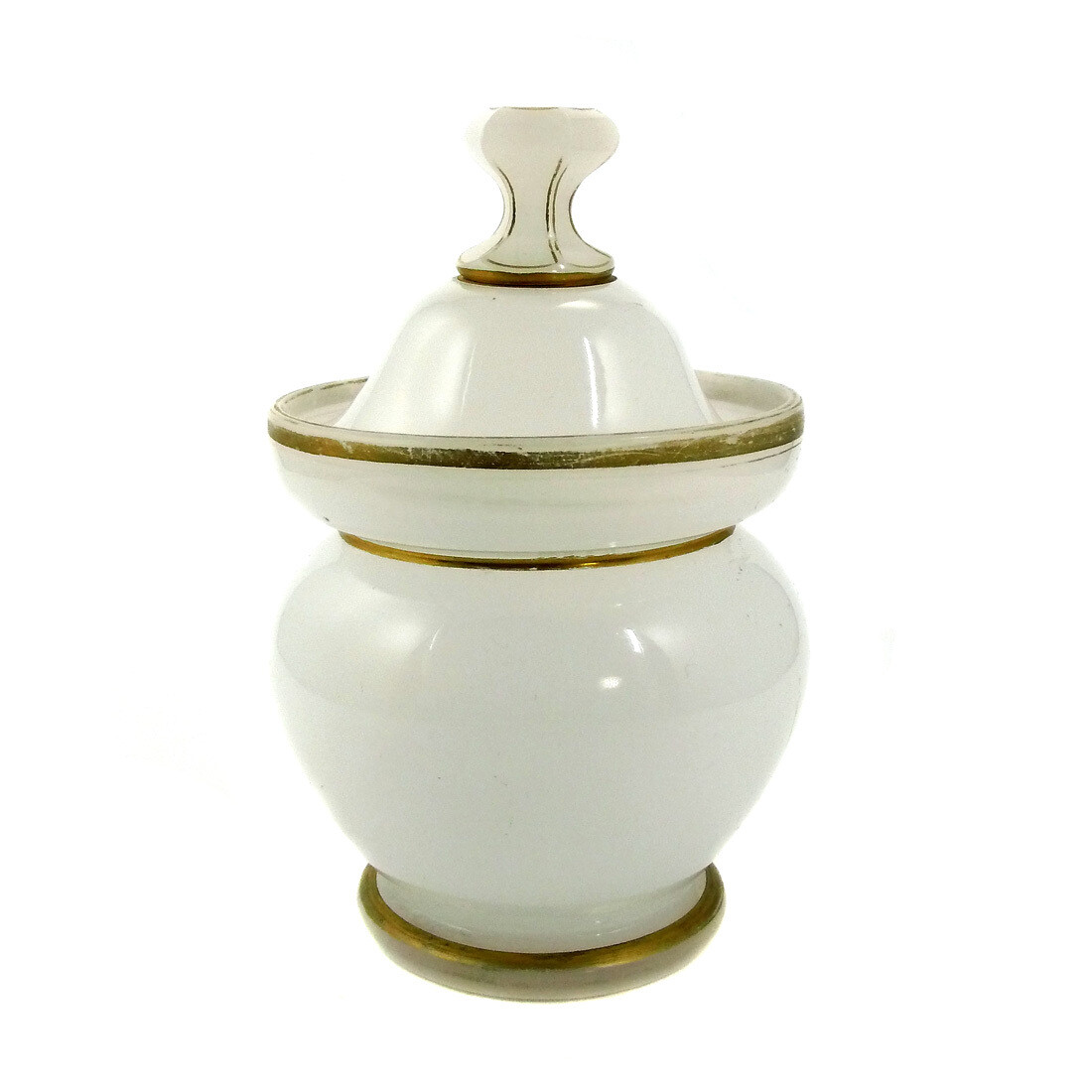 Lidded box made of white alabaster glass, Josephinenhütte, 1844-50