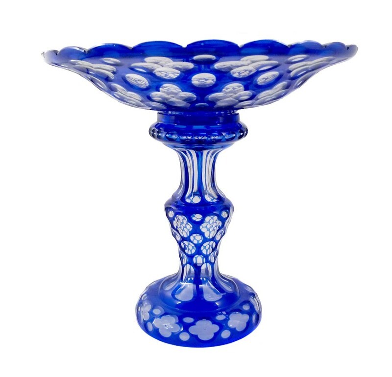 Large two-part centerpiece with overlay and cut decoration, New World around 1850