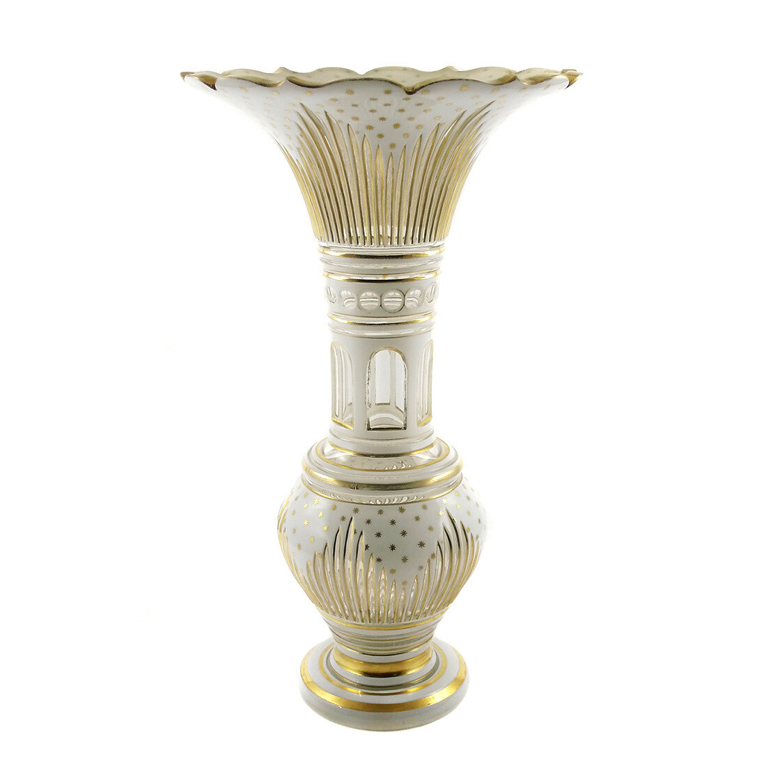 Large magnificent vase with tin enamel overlay and polished gold painting, New World around 1840-50