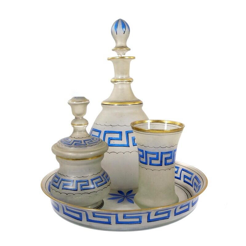 4-piece set with surrounding meander band, New World around 1860-70