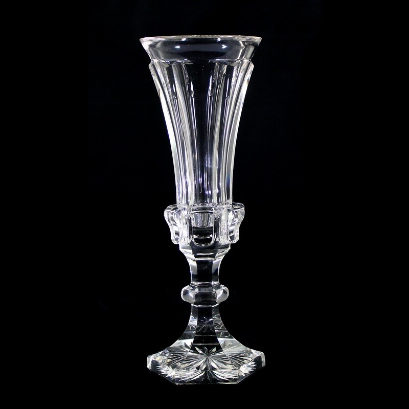 1st of 3. High-quality and rare champagne flute in crystal glass, Theresienthal around 1835-40