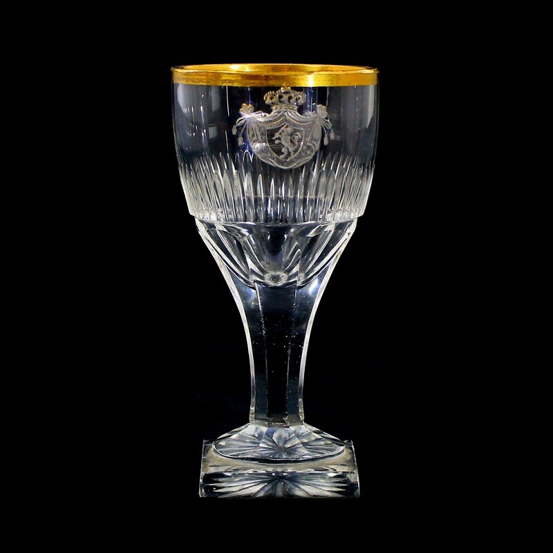 Shot glass with cut coats of arms of the Grand Duchy of Hesse around 1805-10