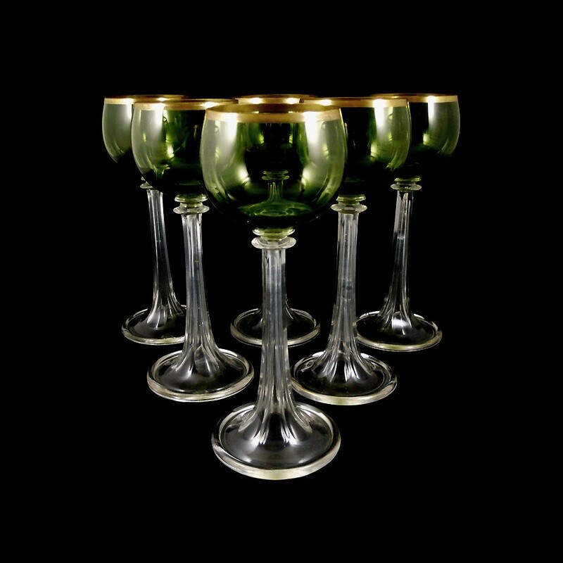6 Art Nouveau Romans, Theresienthal, pistache-colored cup, form 1119