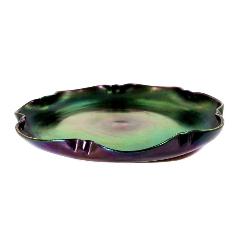 Large bowl / plate made of dark purple glass with pinched edge, Poschinger