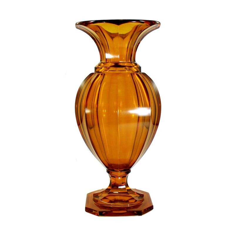 Amber vase with a square plinth, Josephinenhütte, Franz Pohl