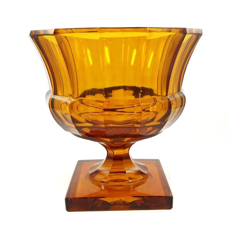 Amber-colored footed bowl with square plinth, Josephinenhütte, Fr. Pohl