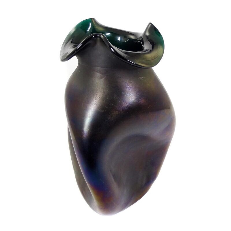 Art Nouveau vase, bronze Cyprus decor, Josephinenhütte around 1897