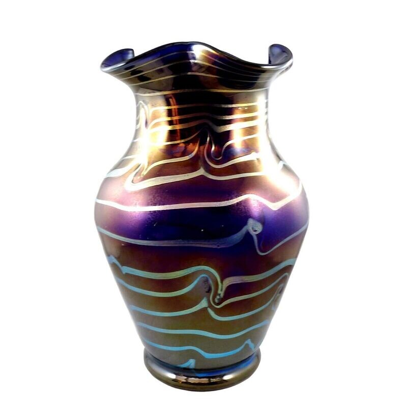 Very large vase with silver yellow threads, Josephinenhütte, designed by Camillo de Maess