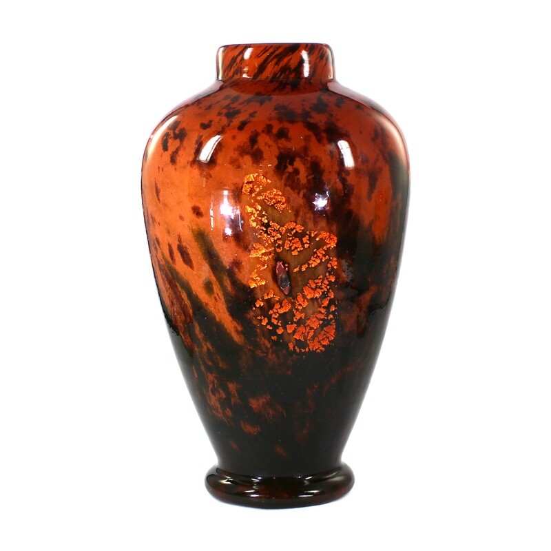 Large vase with topaz-brown powder melts, Daum, Verre de Jade around 1918