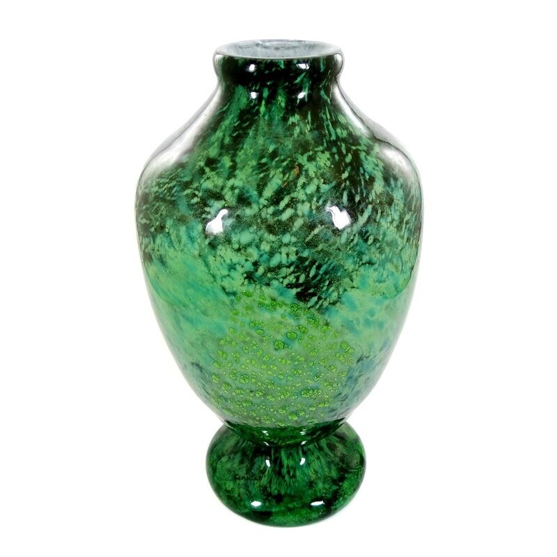 Large vase with green powder melts, Daum, Verre de Jade around 1918-25