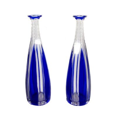 1. von 2. Flasche aus farblosem Kristallglas m. kobaltblauen Überfang, St. Louis
