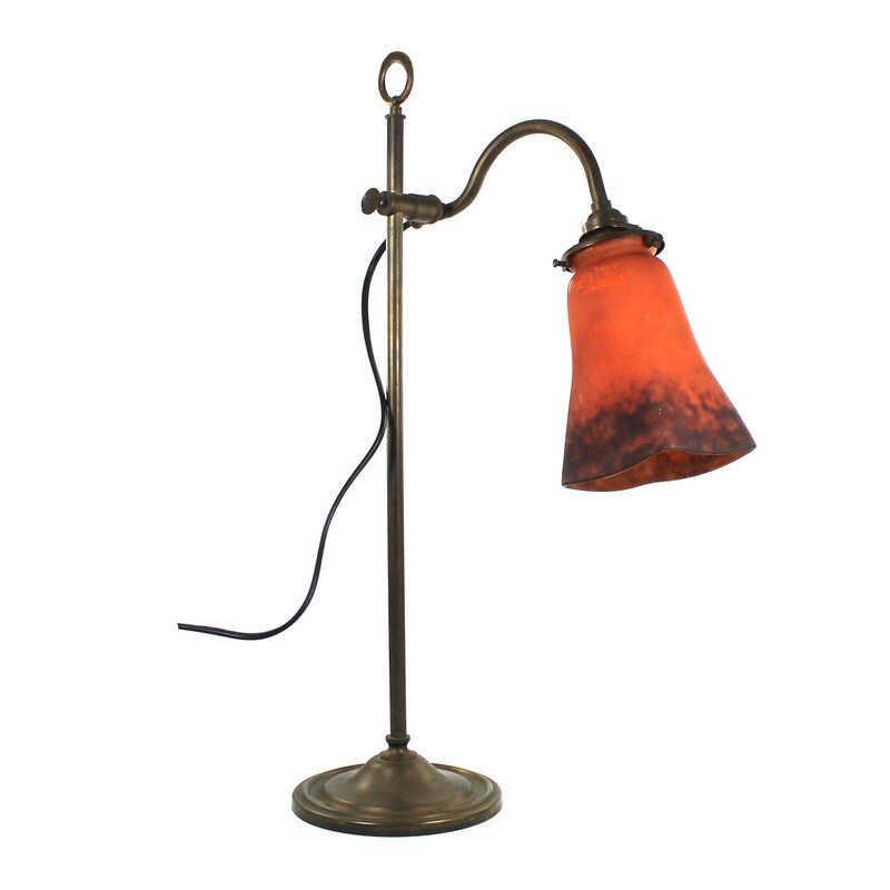 Art Nouveau table lamp with bronze base, Muller Freres lampshade