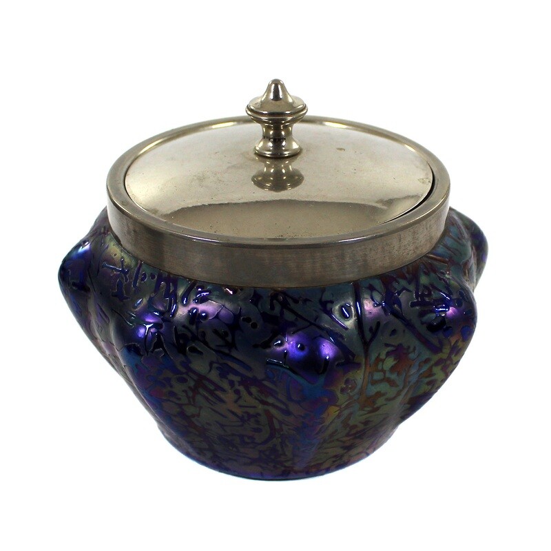 Lidded box made of cobalt blue glass with stick fragments, Kralik or Heckert
