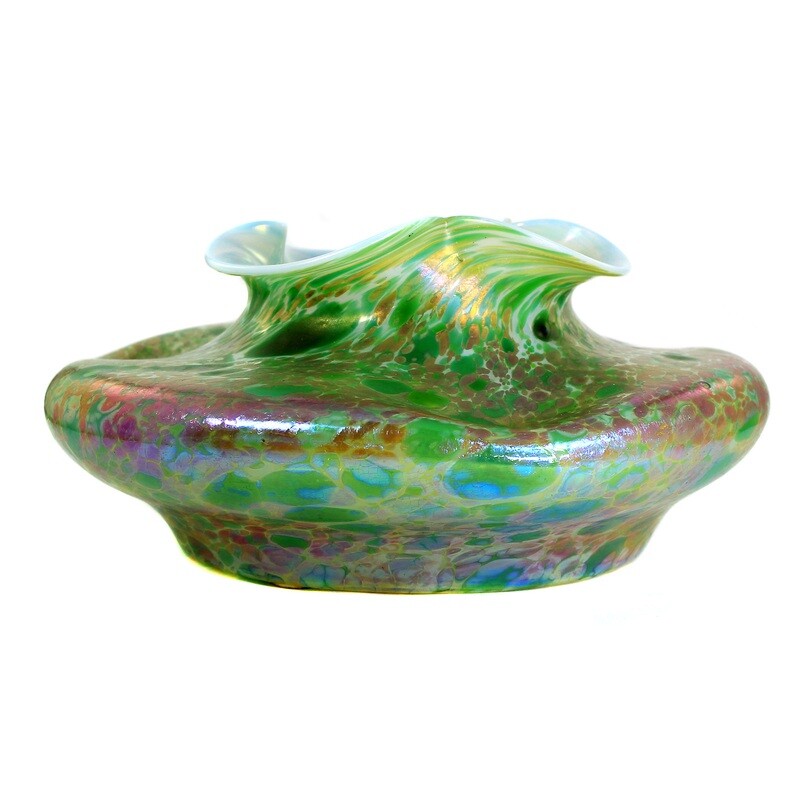 Gr. Vase with green crumb melts, Fritz Heckert, designed by O. Thamm around 1901